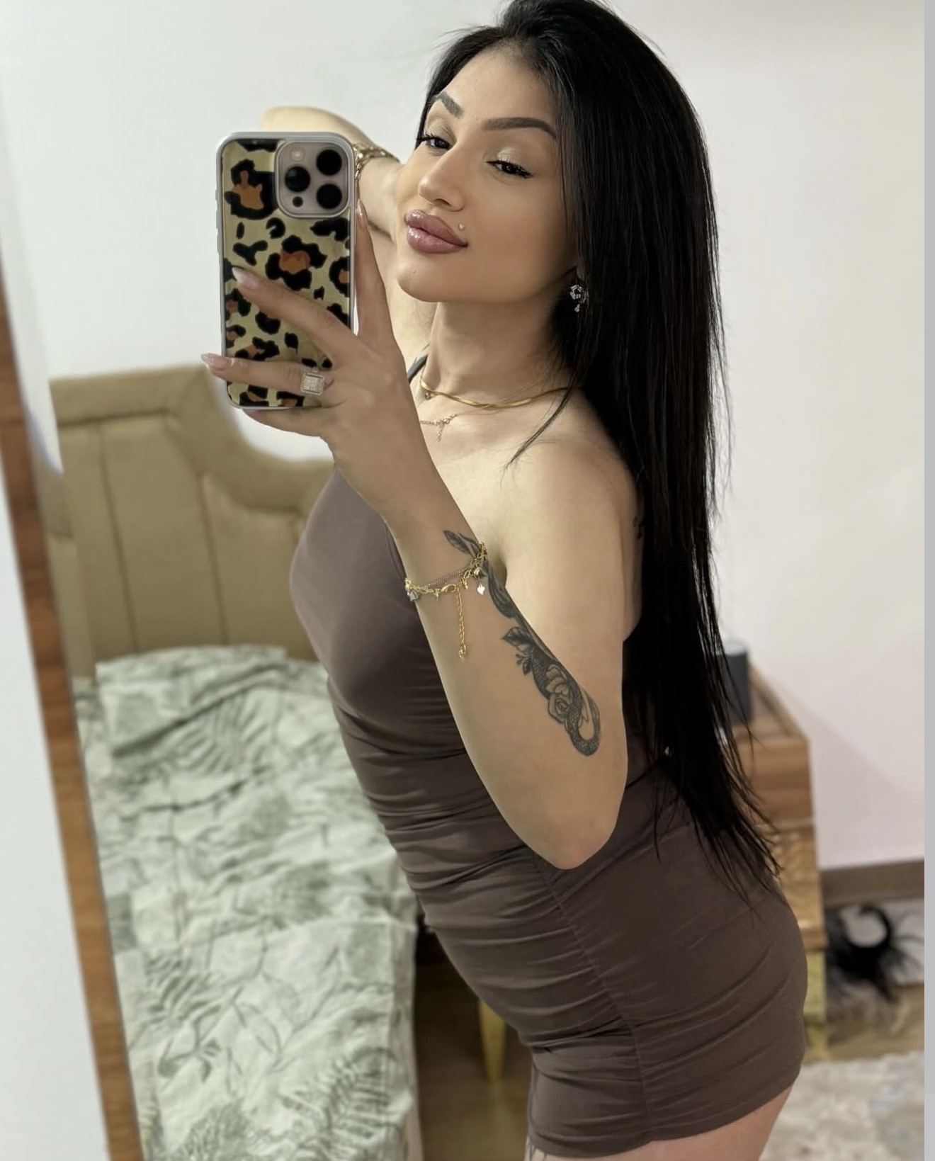 Kababürük Doyumsuz Bayan Escort Zümra