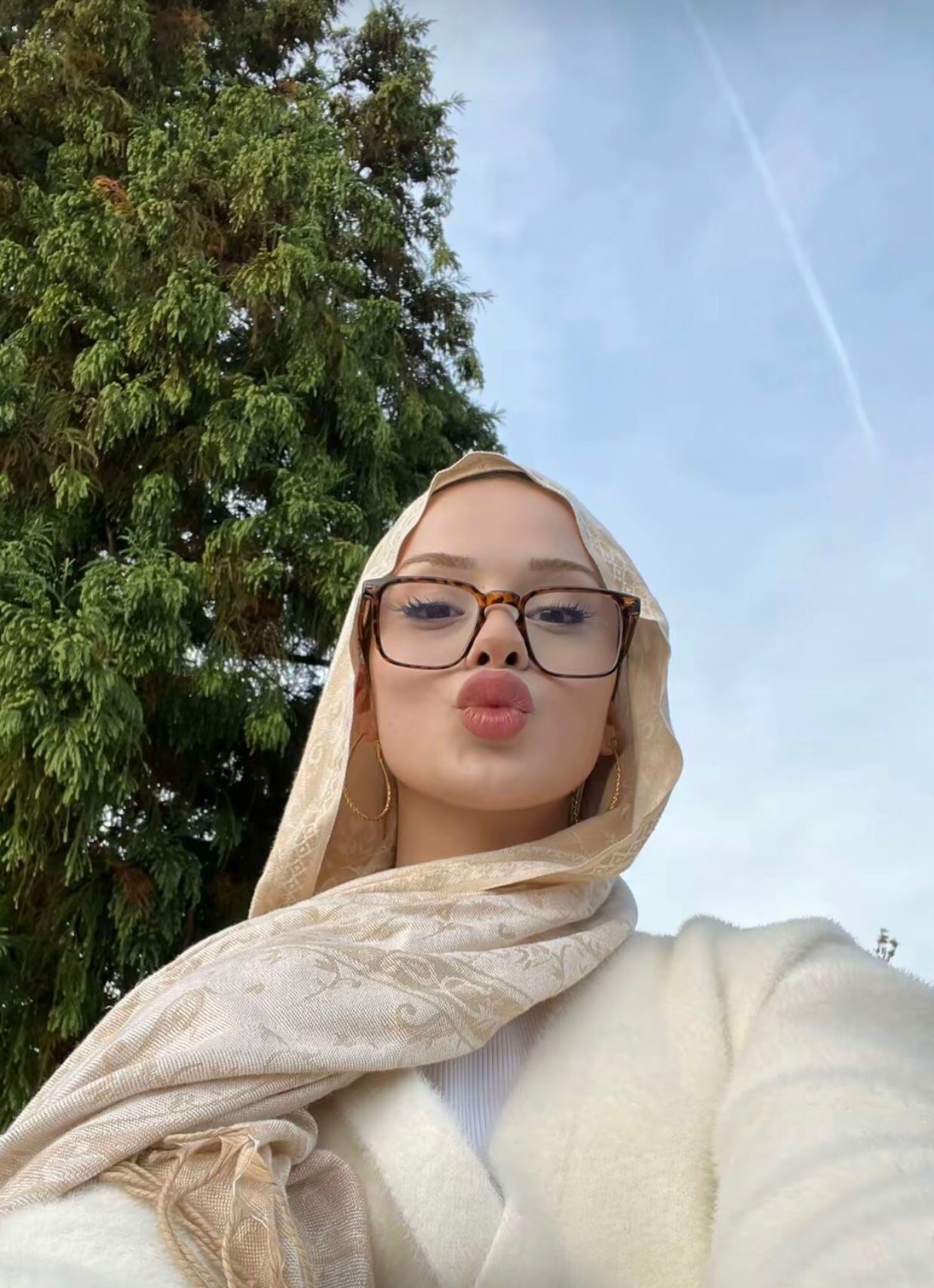 Koşaca Sadık Bayan Escort Bayan Kaderin