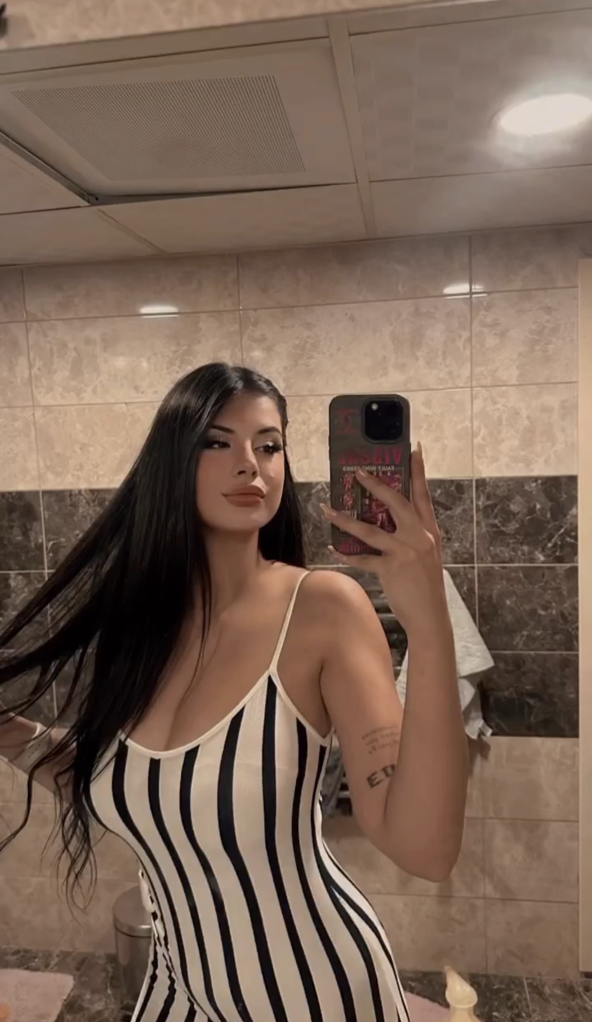 Karantu Sadık Kadın Bayan Escort Safiye
