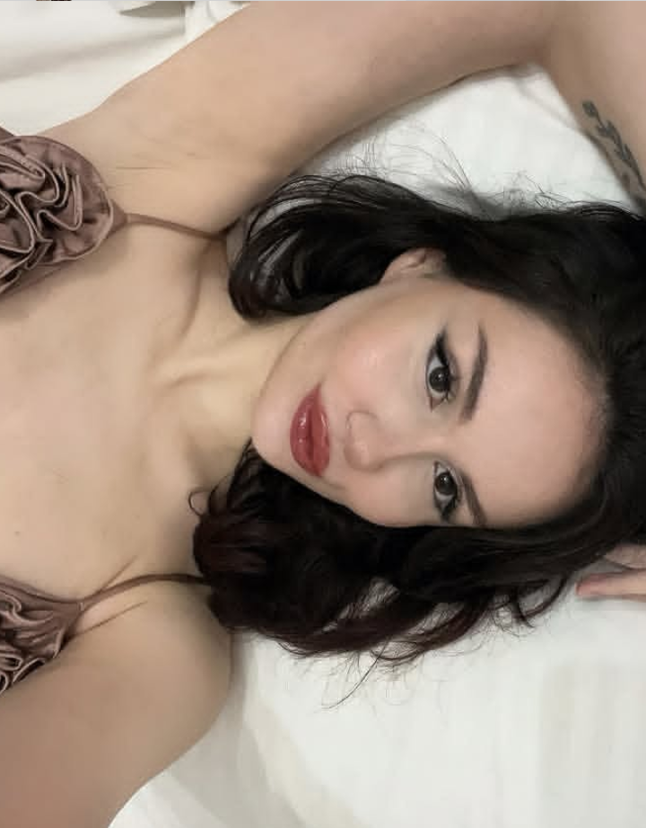 Tekkeköy Estetik Bayan Bayan Escort Zeynep